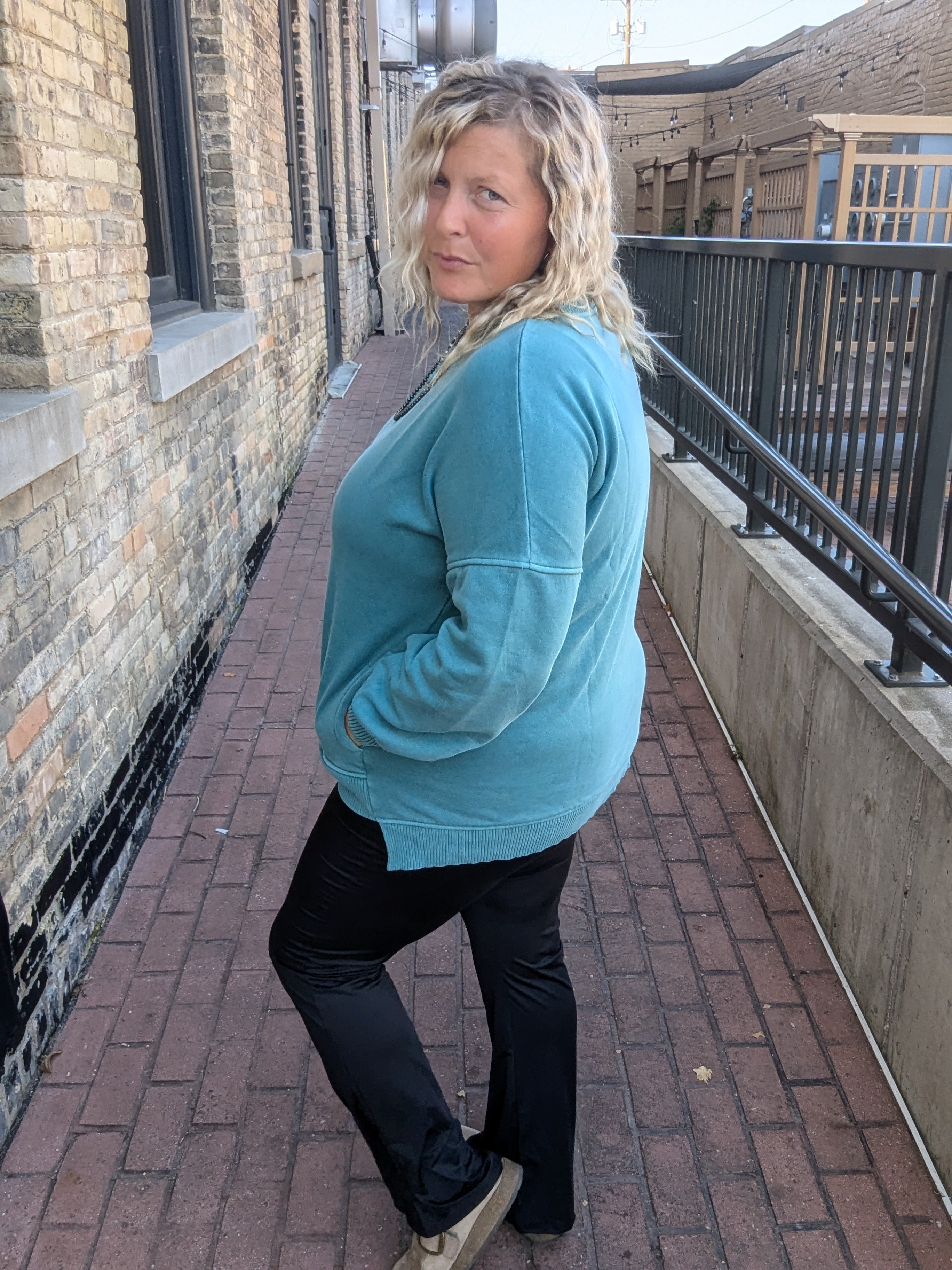 New - Perfect Pocketed Pullover