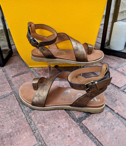 Steffy Metallic Sandal