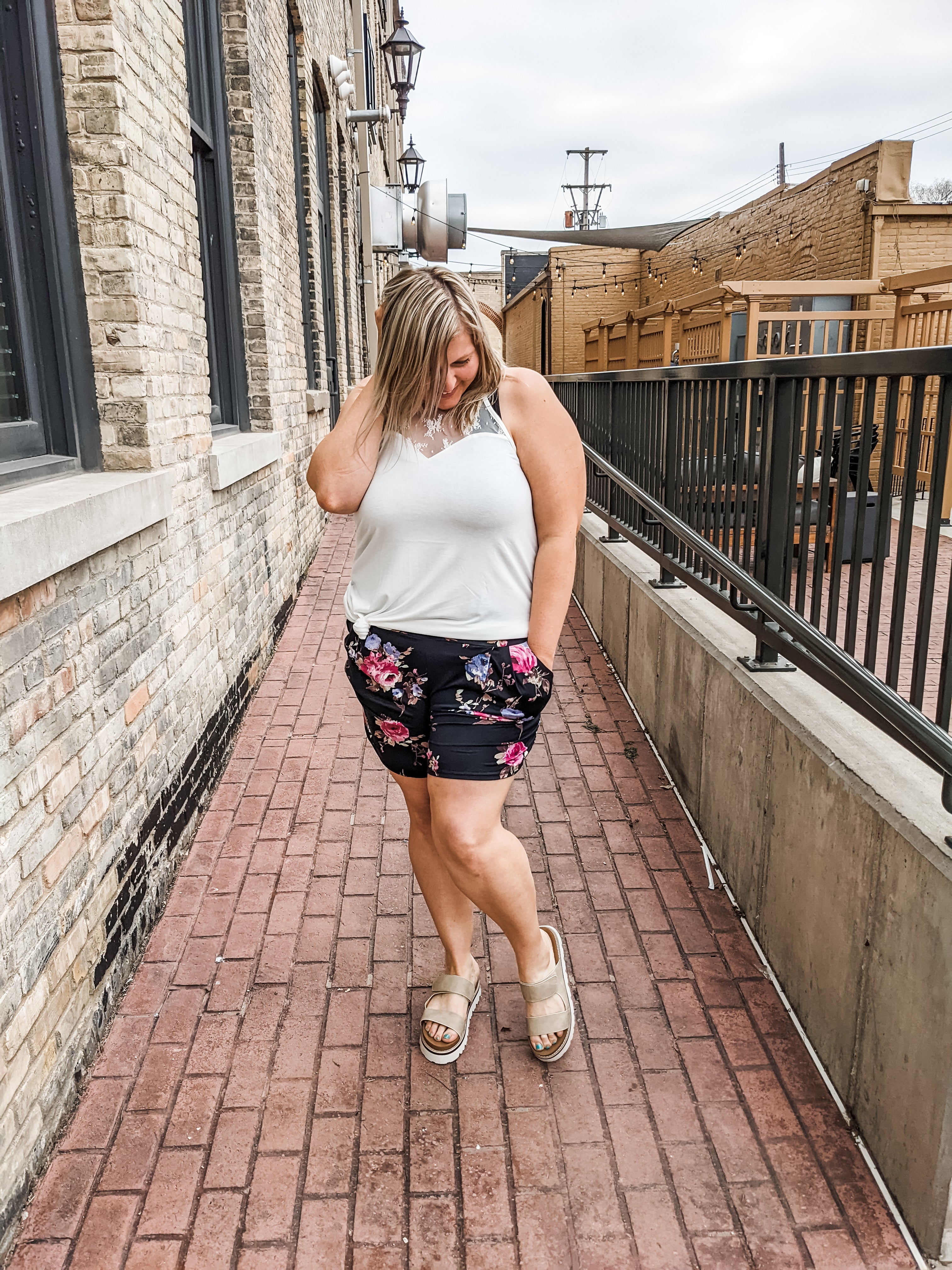 Floral Slimming Short