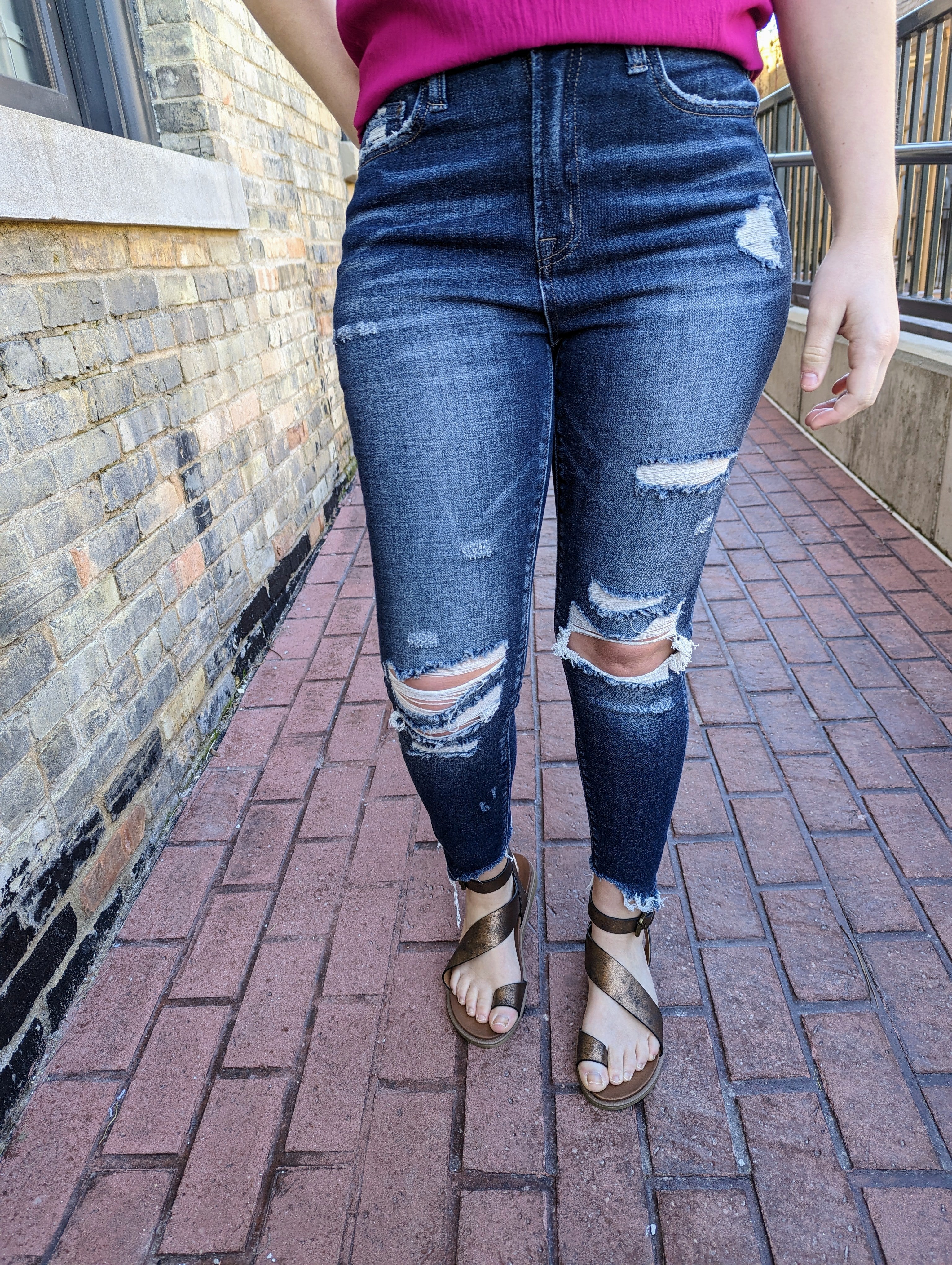 Rianne Distressed Skinny Jean