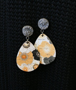 Faint Florals Studded Dangle