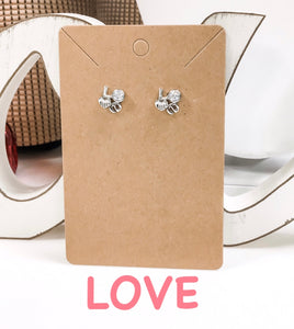 Straight to the Heart Earrings