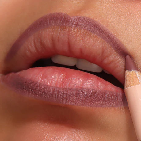 Signature Lip Pencil - 004 Honeyrose